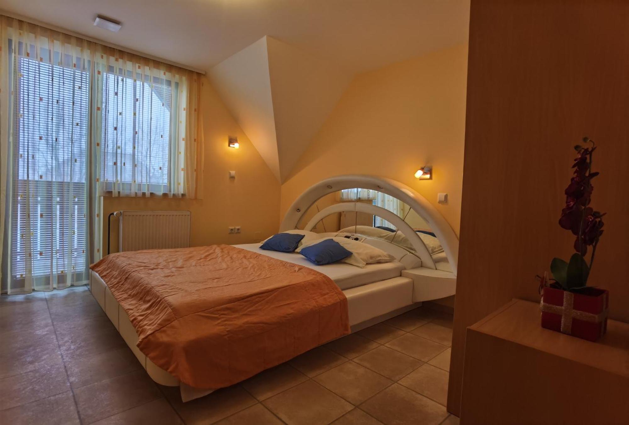 Guest House 902 Crnivec Gornji Grad Rum bild